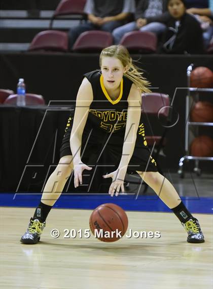Thumbnail 2 in Arizona Lutheran Academy @ Valley (AIA D4 Semifinal) photogallery.