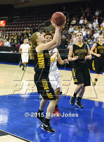 Thumbnail 2 in Arizona Lutheran Academy @ Valley (AIA D4 Semifinal) photogallery.