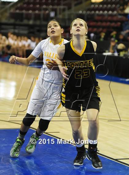 Thumbnail 1 in Arizona Lutheran Academy @ Valley (AIA D4 Semifinal) photogallery.
