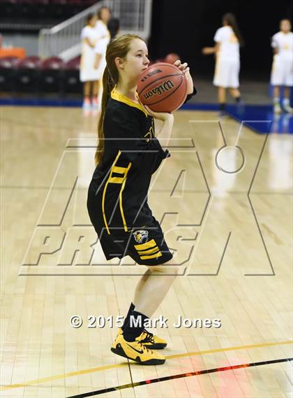 Thumbnail 2 in Arizona Lutheran Academy @ Valley (AIA D4 Semifinal) photogallery.