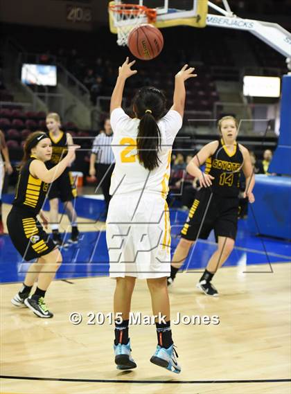Thumbnail 3 in Arizona Lutheran Academy @ Valley (AIA D4 Semifinal) photogallery.