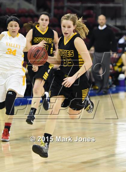 Thumbnail 3 in Arizona Lutheran Academy @ Valley (AIA D4 Semifinal) photogallery.