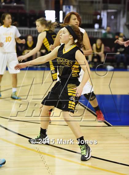 Thumbnail 2 in Arizona Lutheran Academy @ Valley (AIA D4 Semifinal) photogallery.
