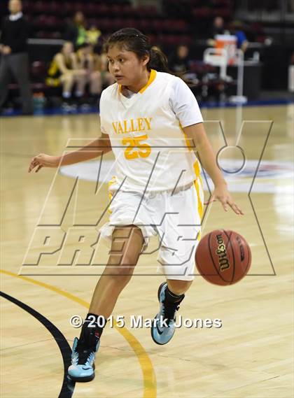 Thumbnail 3 in Arizona Lutheran Academy @ Valley (AIA D4 Semifinal) photogallery.