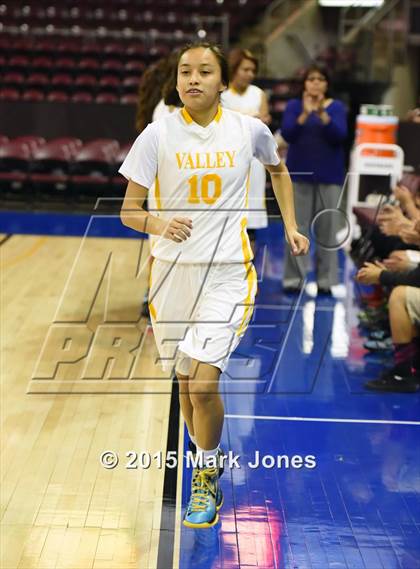 Thumbnail 2 in Arizona Lutheran Academy @ Valley (AIA D4 Semifinal) photogallery.