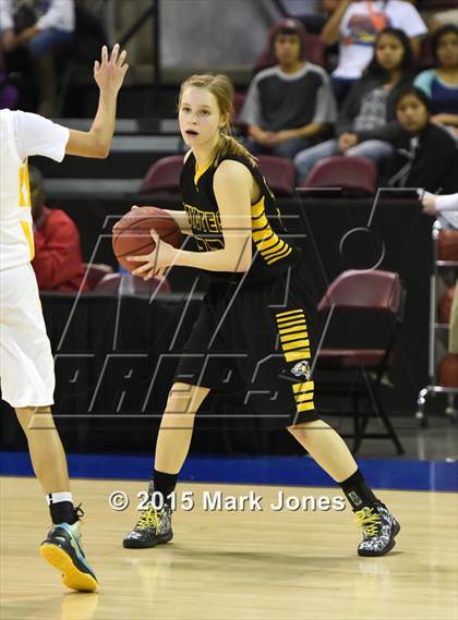 Thumbnail 3 in Arizona Lutheran Academy @ Valley (AIA D4 Semifinal) photogallery.