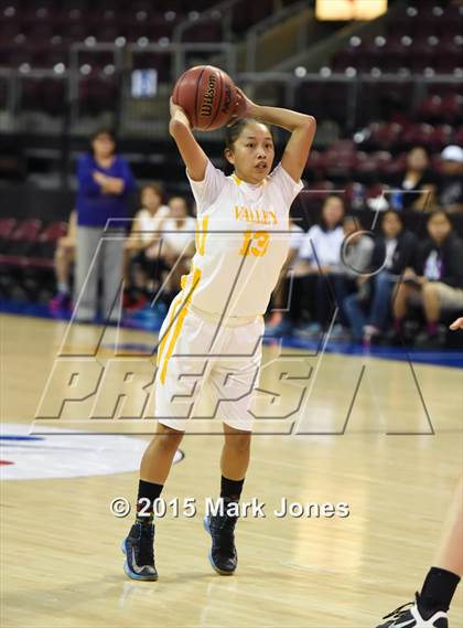 Thumbnail 3 in Arizona Lutheran Academy @ Valley (AIA D4 Semifinal) photogallery.