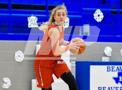Thumbnail 2 in Falls City vs. St. Paul (Falls City Basketball Tournament) photogallery.