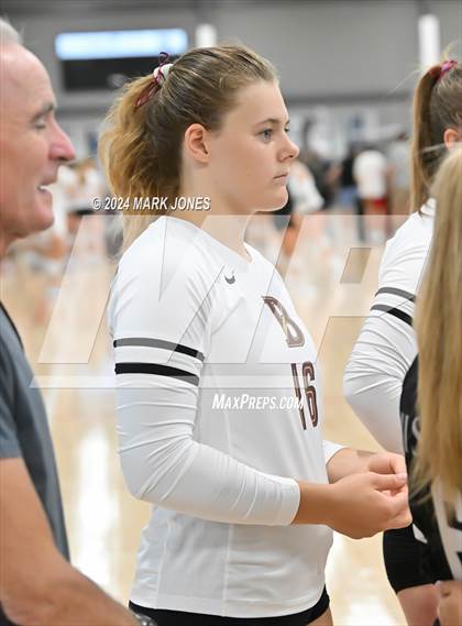 Thumbnail 3 in Oviedo vs. Bishop's (Nike TOC Southwest) photogallery.
