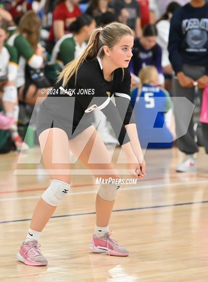Thumbnail 2 in Oviedo vs. Bishop's (Nike TOC Southwest) photogallery.
