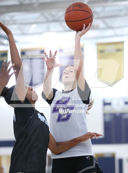 Thumbnail 2 in Bloom-Carroll vs Hilliard Darby (Scrimmage) photogallery.