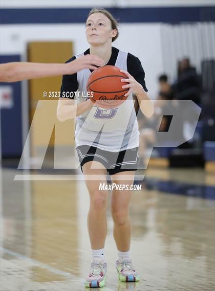 Thumbnail 1 in Bloom-Carroll vs Hilliard Darby (Scrimmage) photogallery.