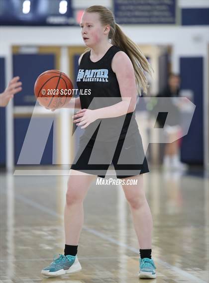 Thumbnail 1 in Bloom-Carroll vs Hilliard Darby (Scrimmage) photogallery.