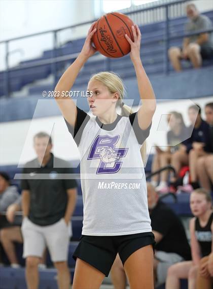 Thumbnail 2 in Bloom-Carroll vs Hilliard Darby (Scrimmage) photogallery.