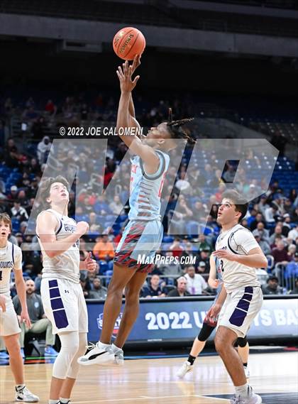 Thumbnail 2 in Boerne vs Hirschi (UIL 4A State Semifinal) photogallery.