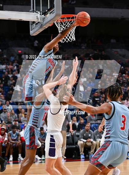 Thumbnail 3 in Boerne vs Hirschi (UIL 4A State Semifinal) photogallery.