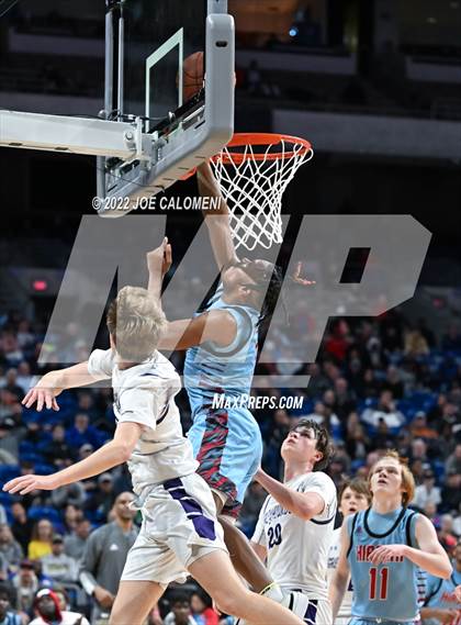 Thumbnail 1 in Boerne vs Hirschi (UIL 4A State Semifinal) photogallery.