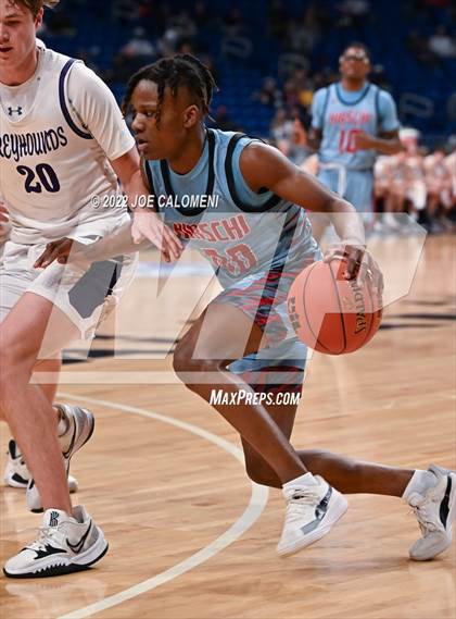 Thumbnail 1 in Boerne vs Hirschi (UIL 4A State Semifinal) photogallery.