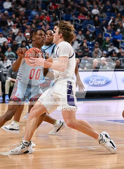 Thumbnail 2 in Boerne vs Hirschi (UIL 4A State Semifinal) photogallery.