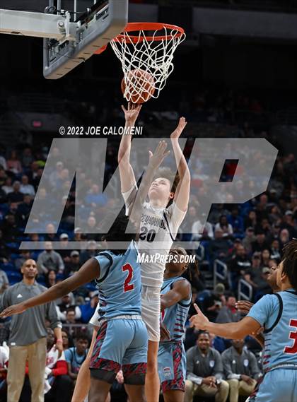 Thumbnail 1 in Boerne vs Hirschi (UIL 4A State Semifinal) photogallery.