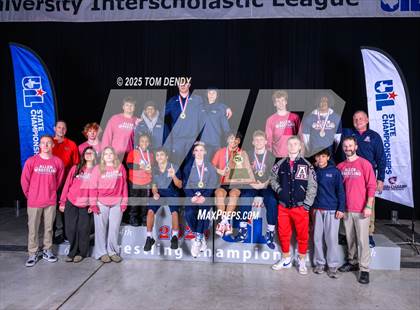 Thumbnail 3 in UIL Wrestling 5A-6A Finals (Awards) photogallery.