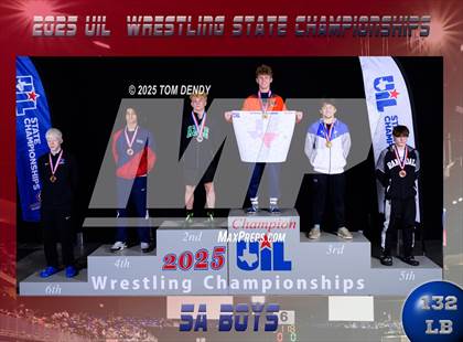 Thumbnail 1 in UIL Wrestling 5A-6A Finals (Awards) photogallery.