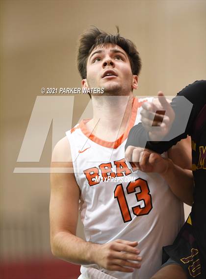 Thumbnail 2 in Catholic-B.R. vs McDonogh 35 (Country Day Classic) photogallery.