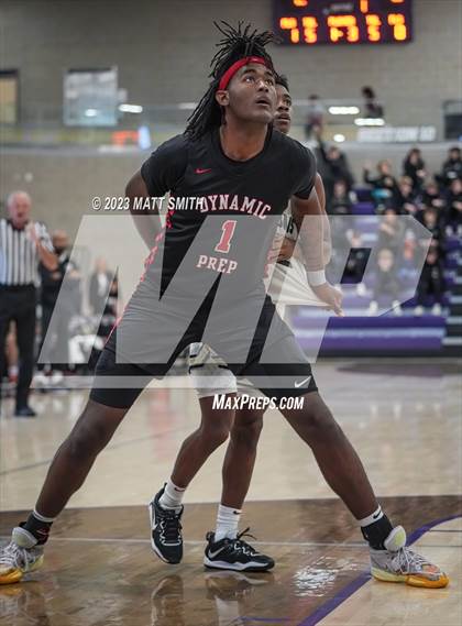 Thumbnail 2 in Dynamic Prep vs. Pebblebrook (Holiday Hoopfest) photogallery.