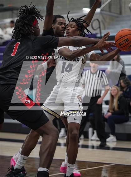Thumbnail 2 in Dynamic Prep vs. Pebblebrook (Holiday Hoopfest) photogallery.