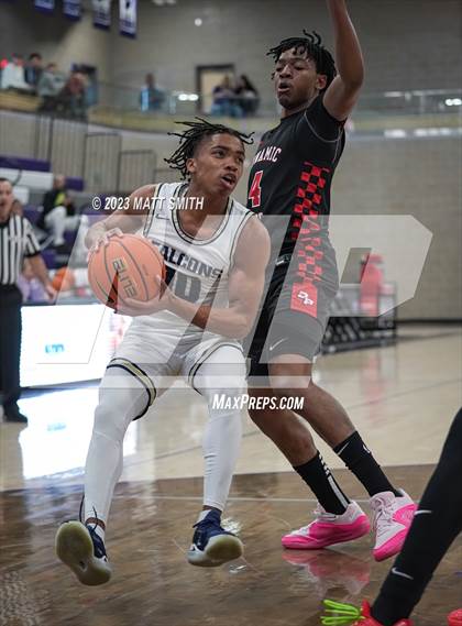 Thumbnail 3 in Dynamic Prep vs. Pebblebrook (Holiday Hoopfest) photogallery.