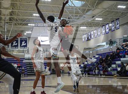 Thumbnail 1 in Dynamic Prep vs. Pebblebrook (Holiday Hoopfest) photogallery.