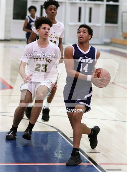 Thumbnail 1 in Encinal vs. Castro Valley (Don Nelson Classic Semifinal) photogallery.
