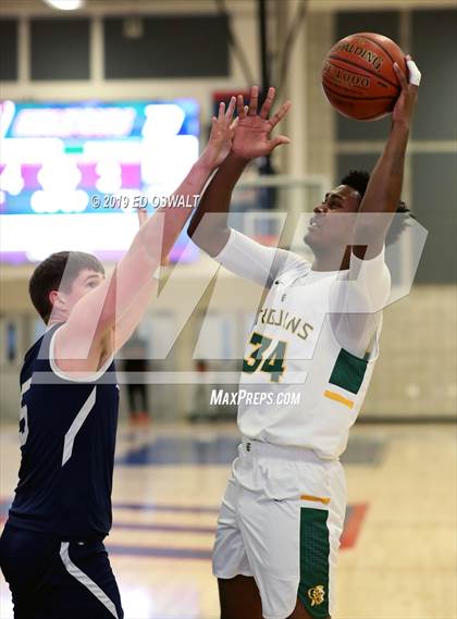 Thumbnail 3 in Encinal vs. Castro Valley (Don Nelson Classic Semifinal) photogallery.