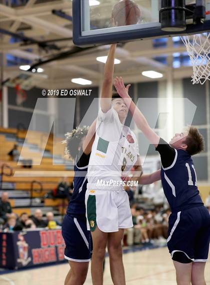 Thumbnail 1 in Encinal vs. Castro Valley (Don Nelson Classic Semifinal) photogallery.