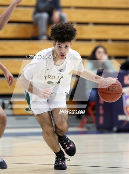 Thumbnail 1 in Encinal vs. Castro Valley (Don Nelson Classic Semifinal) photogallery.