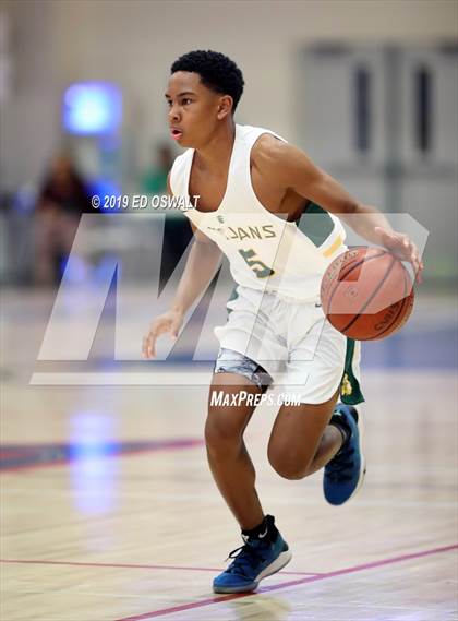 Thumbnail 1 in Encinal vs. Castro Valley (Don Nelson Classic Semifinal) photogallery.