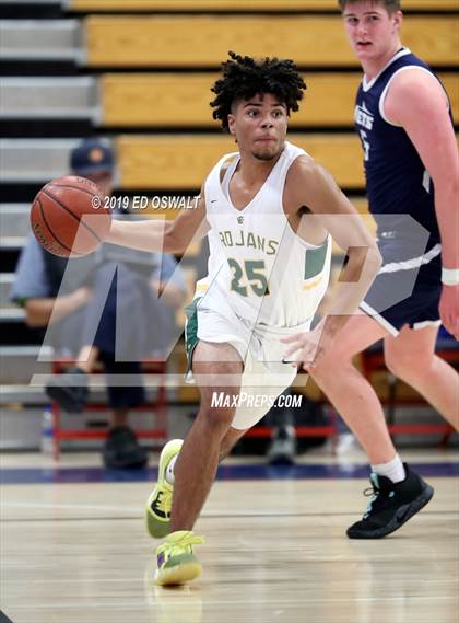 Thumbnail 2 in Encinal vs. Castro Valley (Don Nelson Classic Semifinal) photogallery.
