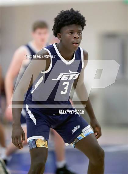 Thumbnail 2 in Encinal vs. Castro Valley (Don Nelson Classic Semifinal) photogallery.