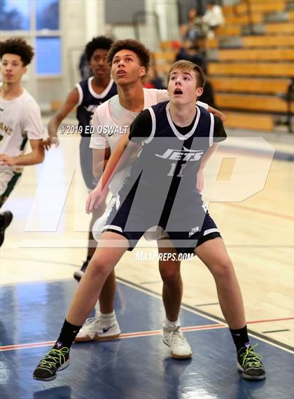 Thumbnail 2 in Encinal vs. Castro Valley (Don Nelson Classic Semifinal) photogallery.