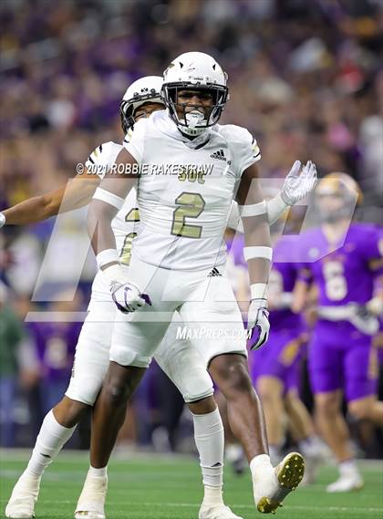 Thumbnail 3 in South Oak Cliff vs. Liberty Hill (UIL Football 5A D2 Finals) photogallery.