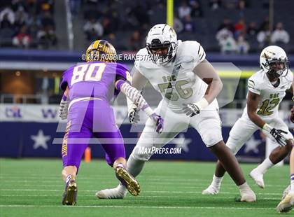 Thumbnail 3 in South Oak Cliff vs. Liberty Hill (UIL Football 5A D2 Finals) photogallery.