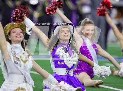Thumbnail 2 in South Oak Cliff vs. Liberty Hill (UIL Football 5A D2 Finals) photogallery.