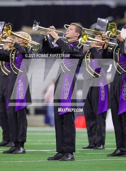 Thumbnail 2 in South Oak Cliff vs. Liberty Hill (UIL Football 5A D2 Finals) photogallery.