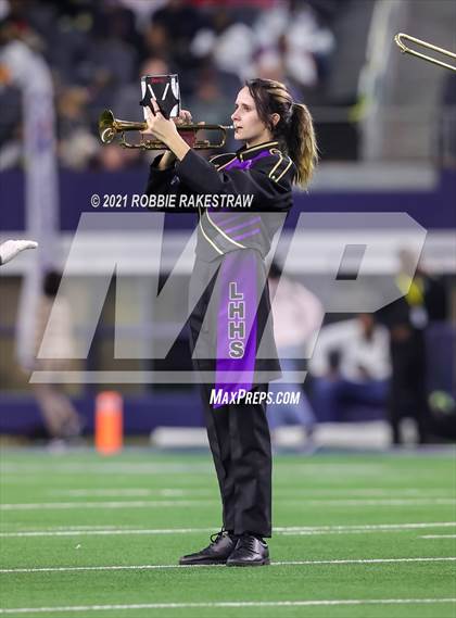 Thumbnail 3 in South Oak Cliff vs. Liberty Hill (UIL Football 5A D2 Finals) photogallery.