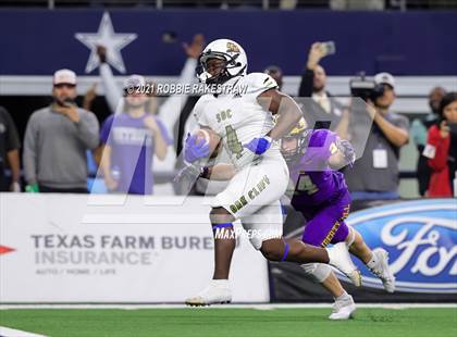 Thumbnail 3 in South Oak Cliff vs. Liberty Hill (UIL Football 5A D2 Finals) photogallery.