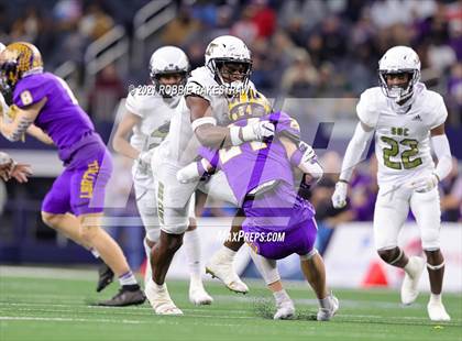 Thumbnail 3 in South Oak Cliff vs. Liberty Hill (UIL Football 5A D2 Finals) photogallery.