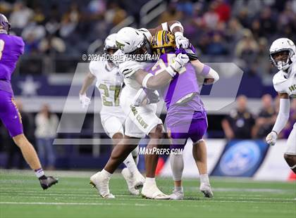 Thumbnail 2 in South Oak Cliff vs. Liberty Hill (UIL Football 5A D2 Finals) photogallery.