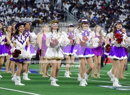Thumbnail 1 in South Oak Cliff vs. Liberty Hill (UIL Football 5A D2 Finals) photogallery.