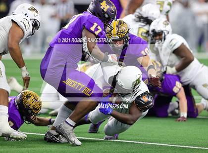Thumbnail 1 in South Oak Cliff vs. Liberty Hill (UIL Football 5A D2 Finals) photogallery.