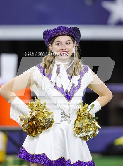 Thumbnail 2 in South Oak Cliff vs. Liberty Hill (UIL Football 5A D2 Finals) photogallery.